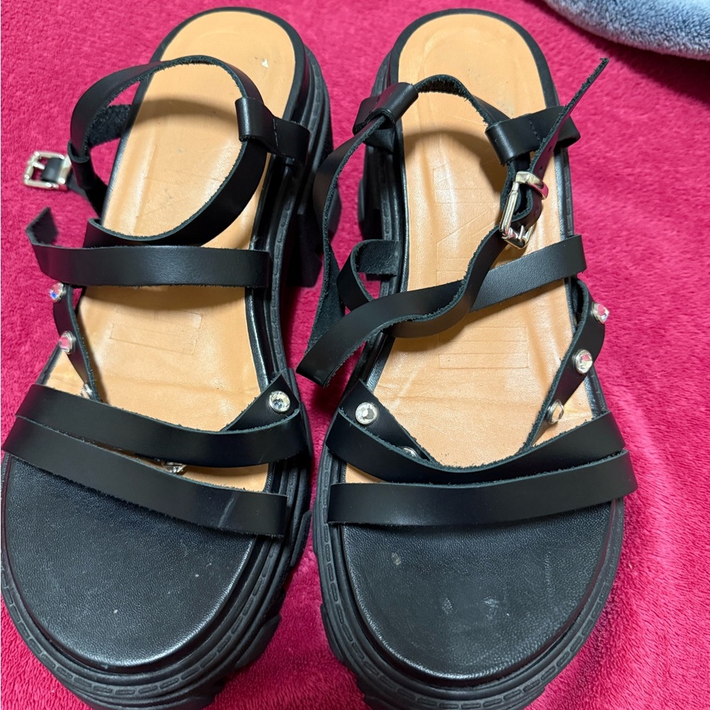 Black Strappy Women's Sandals